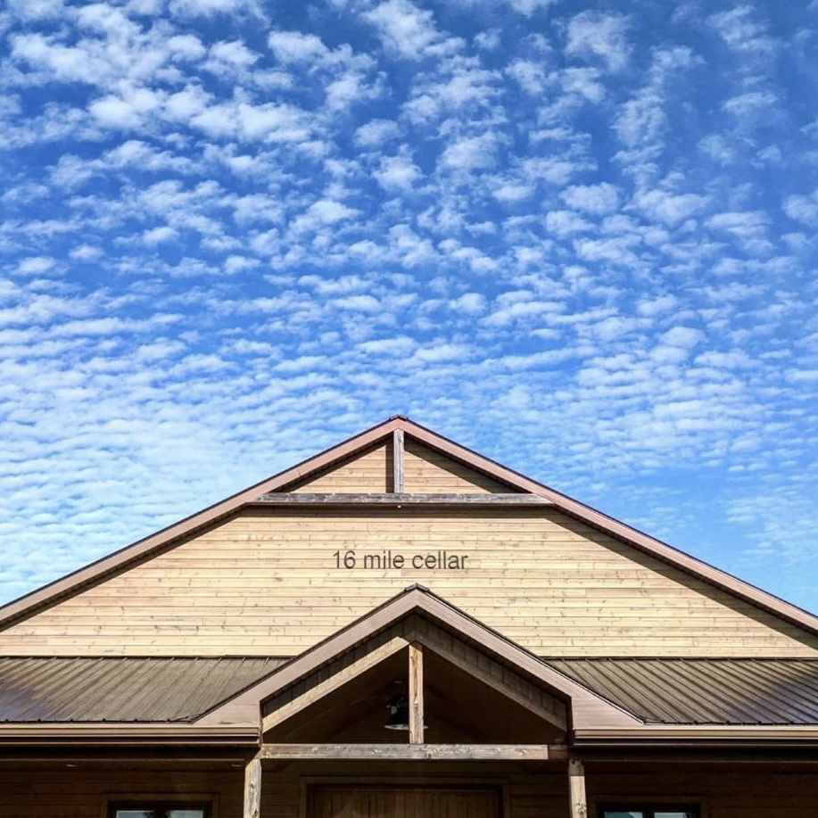 The House of 16 Mile Cellar under a Niagara sky